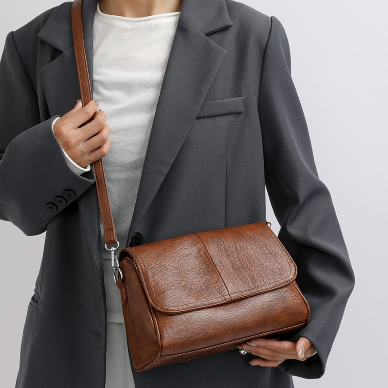 Soft Faux Leather Flap Crossbo - Leatherwork Fasteners ulasan dan harga