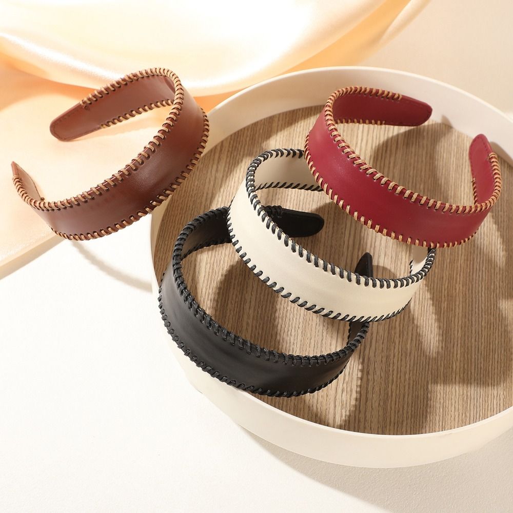 Temperament Solid Color Leathe - Leatherwork Rings ulasan dan harga