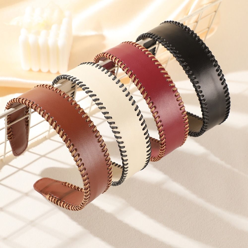Temperament Solid Color Leathe - Leatherwork Rings ulasan dan harga